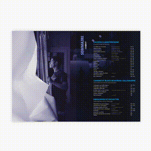 Animation d'un catalogue qui à les pages qui tourne